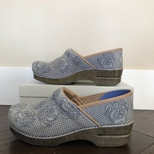 Dansko Professional size 40